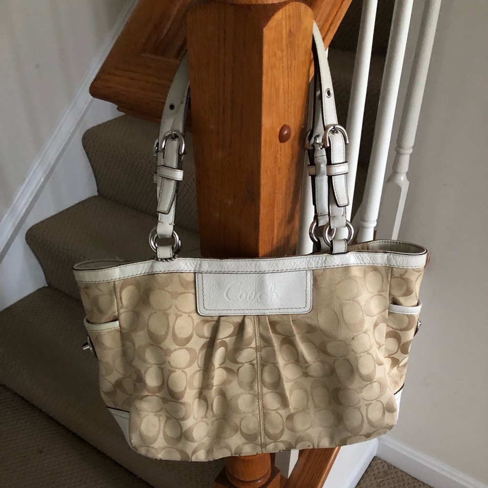 Coach Tan and Cream Signature Tote Bag vintage